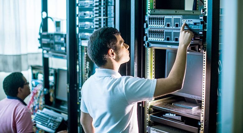 Título Profesional Básico en Informática y Comunicaciones